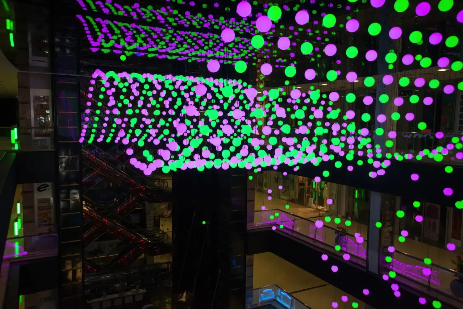 Светодинамические конструкции
Интерьерное оформление