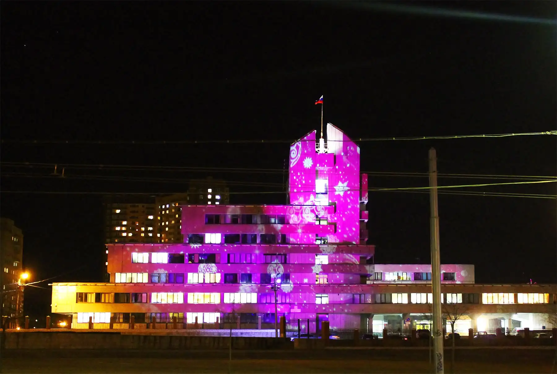 Проекционная
подсветка зданий